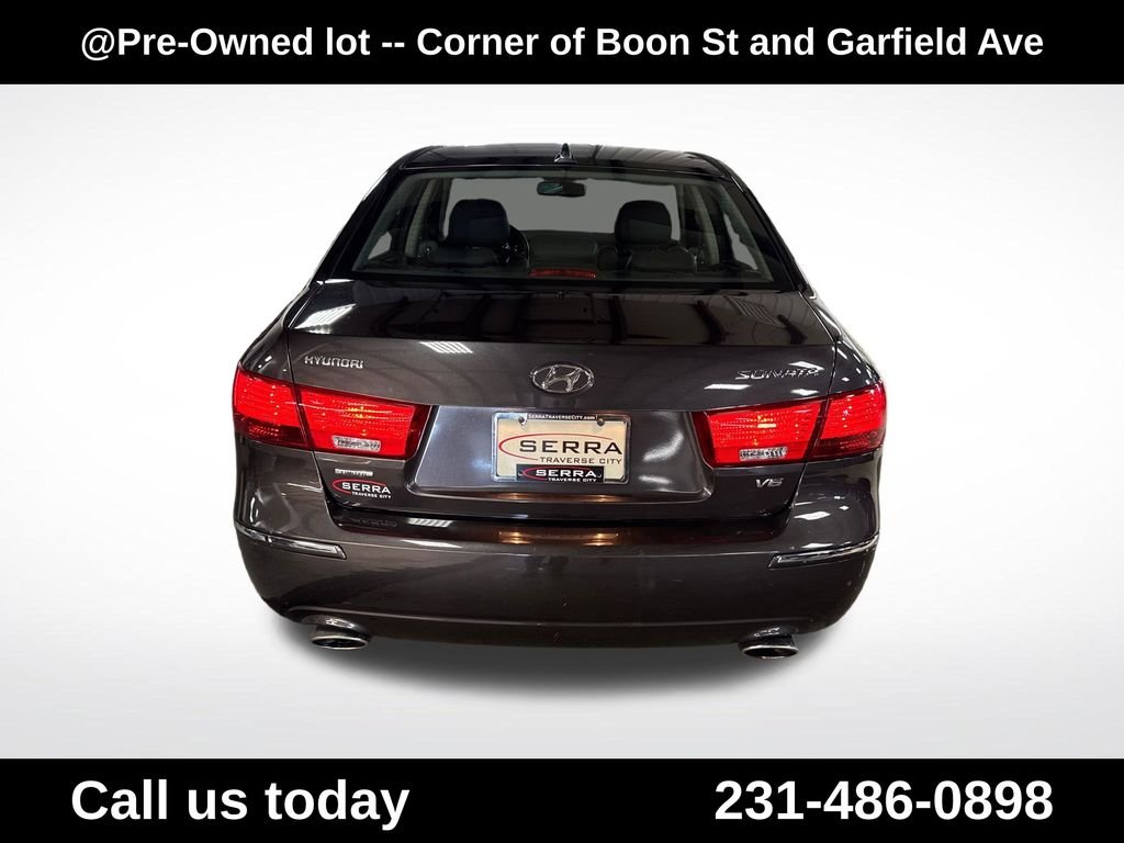 Used 2010 Brown Hyundai Limited image 4