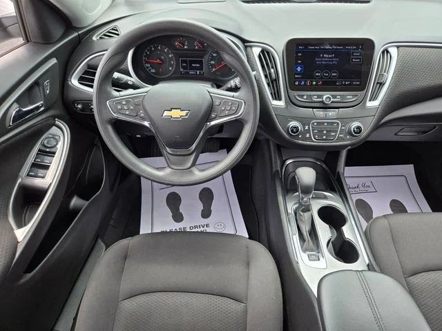 Used 2023 White Chevrolet LT image 13