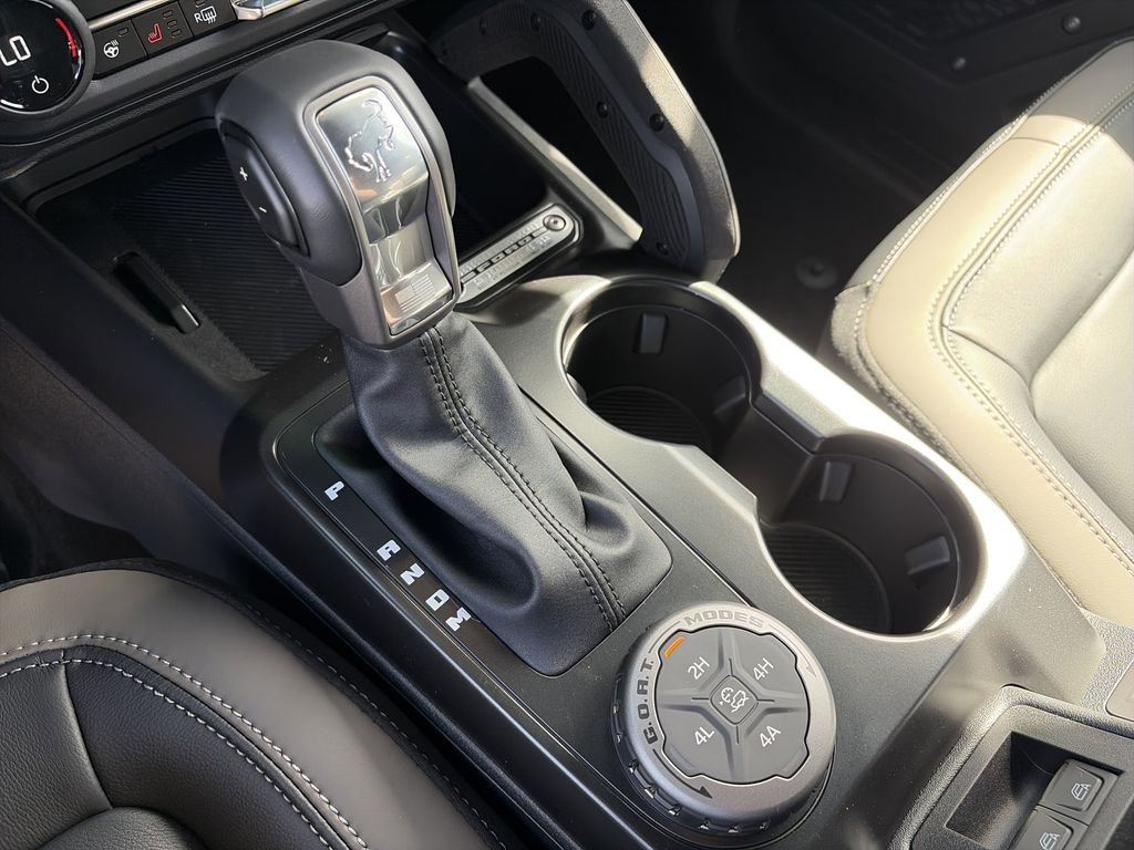 New 2026 Shadow Black Ford Outer Banks® image 27