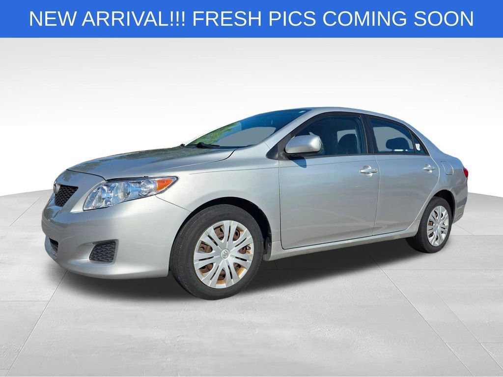 Used 2009  Toyota 4dr Sdn Man (Natl) image 2
