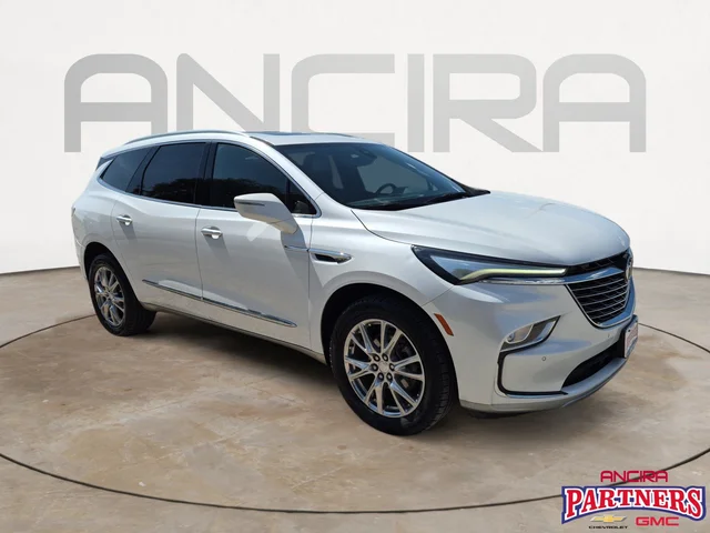 2022 Buick Enclave Essence