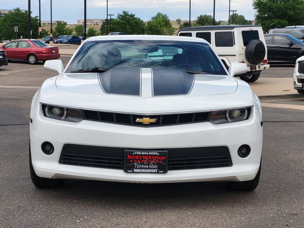 Used 2015 White Chevrolet 2LT image 9