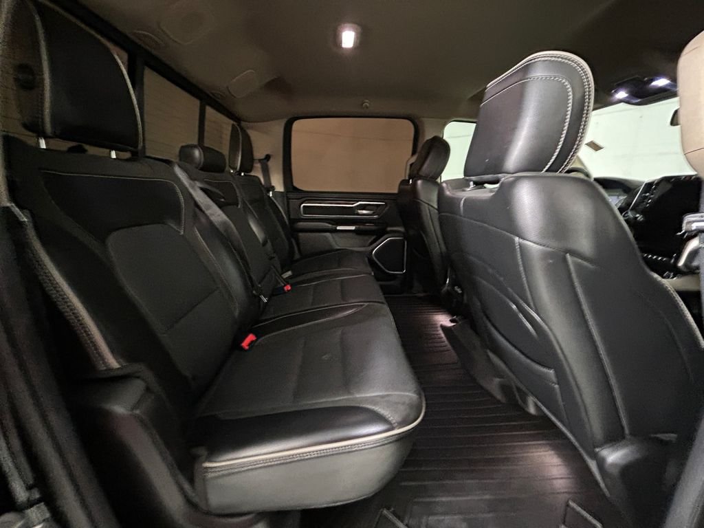 Used 2019 Black Ram Laramie image 17