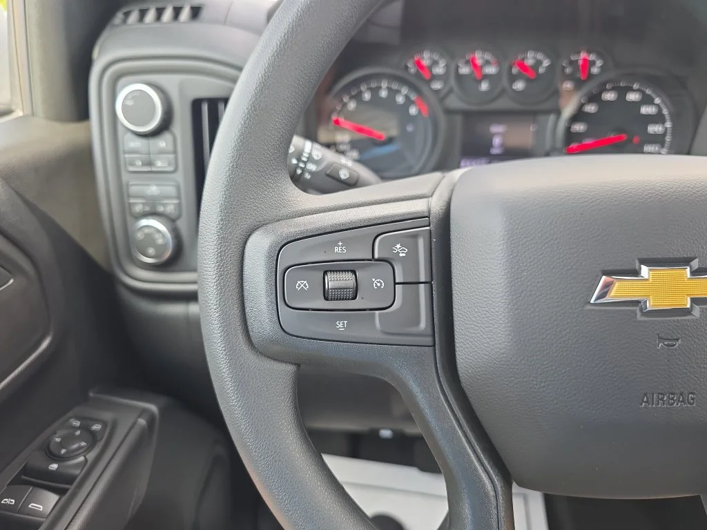 New 2026 Summit White Chevrolet Custom image 21