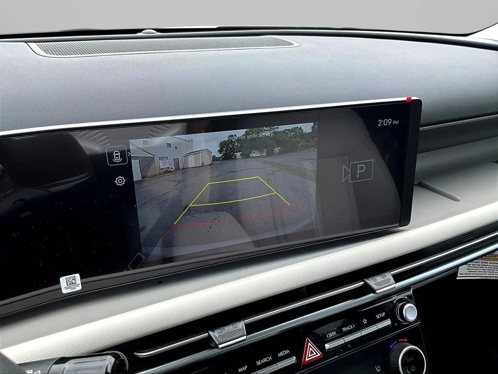 New 2026 Silver Hyundai SEL image 21
