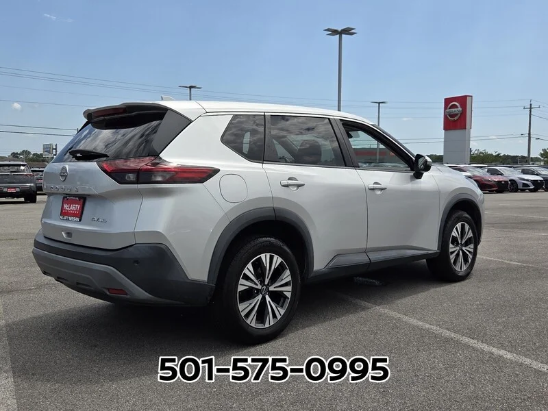 Used 2022 Brilliant Silver Metallic NISSAN AWD SV image 5
