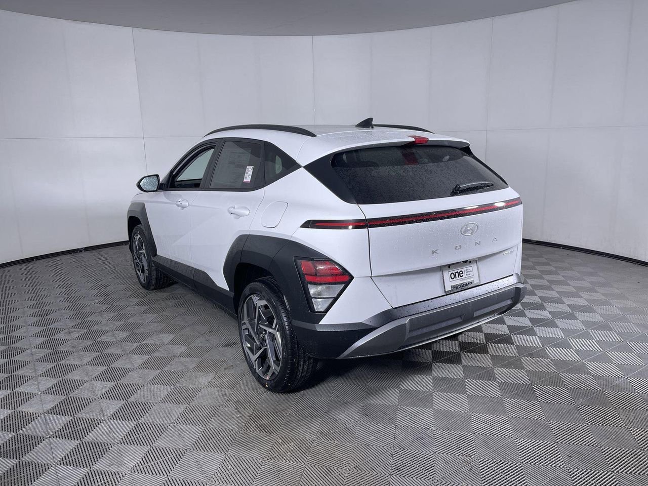 New 2026 Atlas White Hyundai SEL Premium AWD image 7