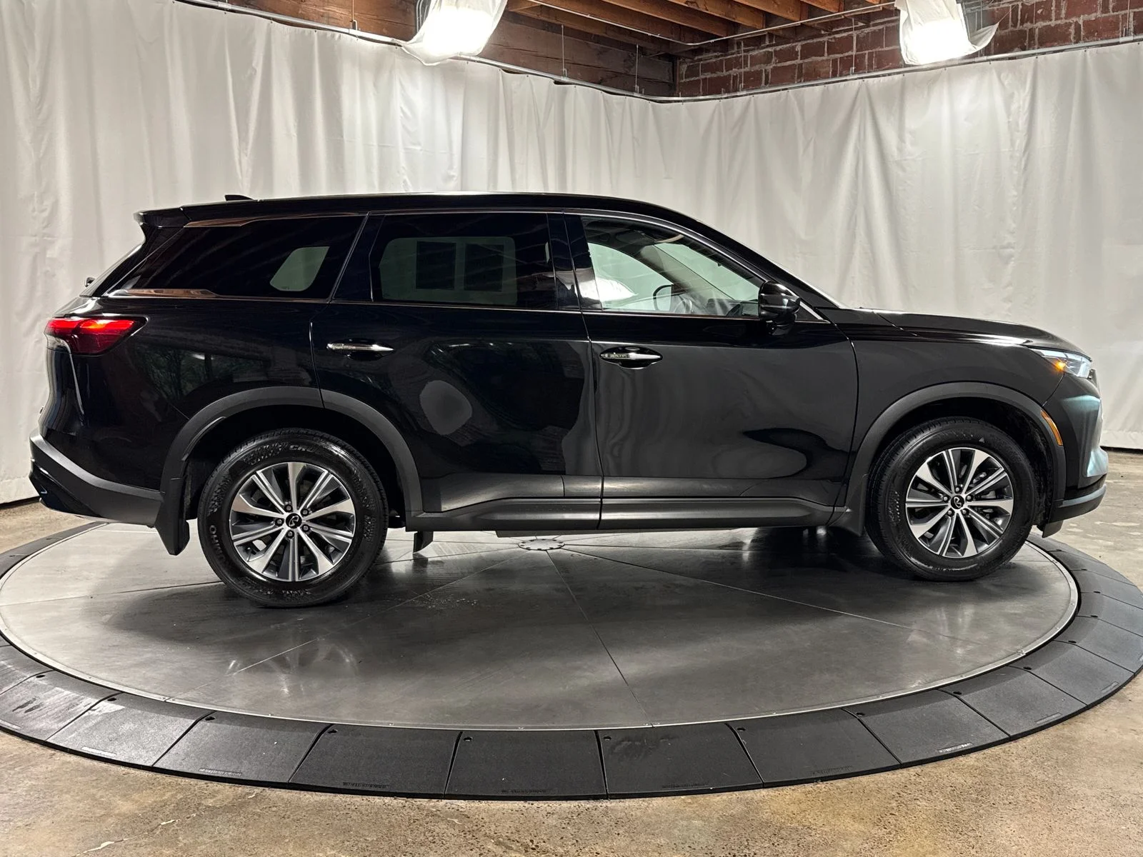 2025 INFINITI QX60 PURE - Photo 6