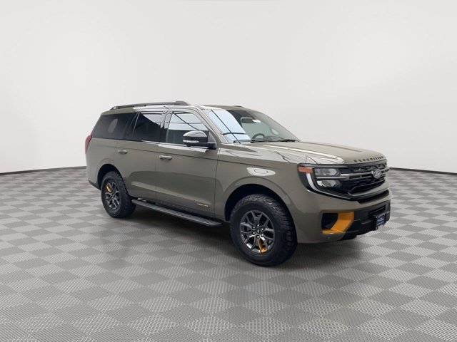 Used 2025 Wild Green Ford Tremor image 48
