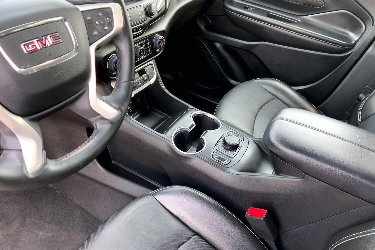 Used 2023 Summit White GMC SLT image 16