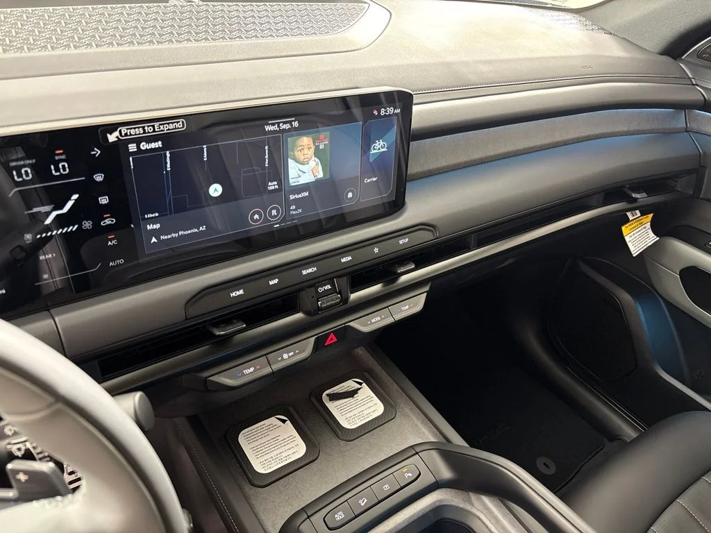 New 2027 Black Jade Green Kia X-LINE SX image 38