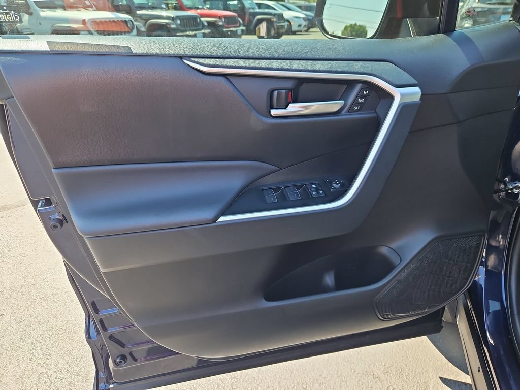 Used 2025 Blueprint Toyota XLE Premium image 10