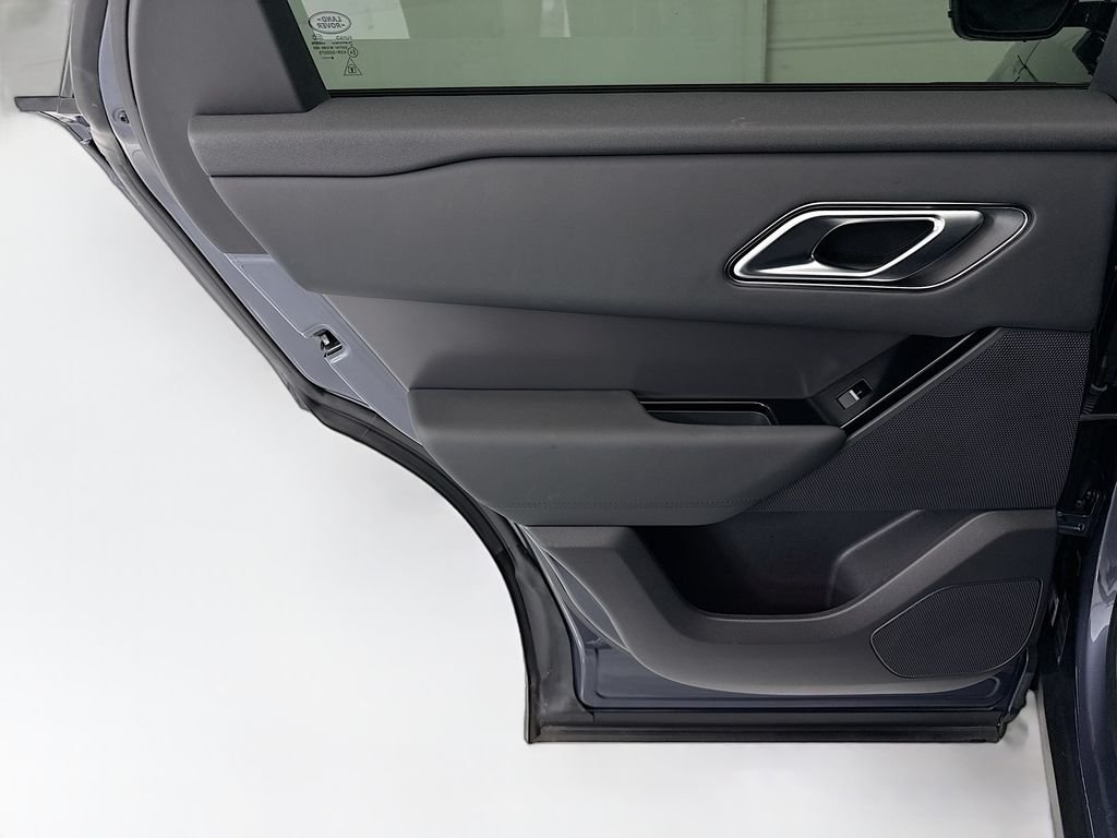 2026 Land Rover Range Rover Velar S - Photo 25