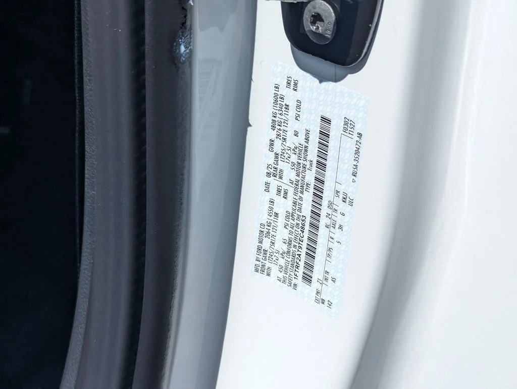 New 2026 Oxford White Ford F-250® XL image 14