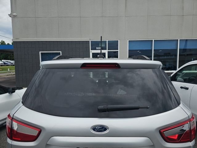 Used 2021 Silver Ford SE image 5