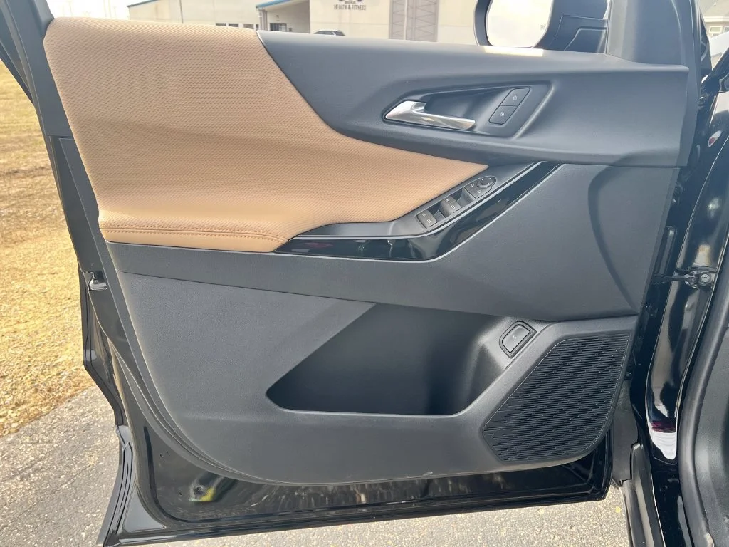 2026 Chevrolet Equinox ACTIV - Photo 11