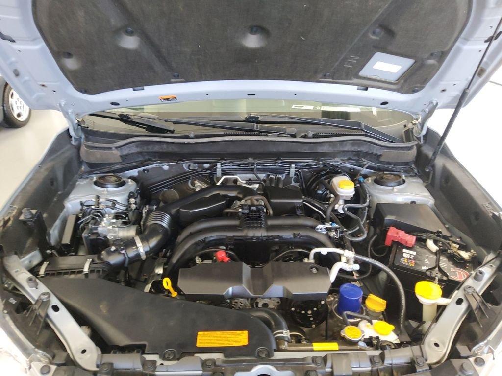 Used 2018 Silver Subaru 2.5i Premium image 21