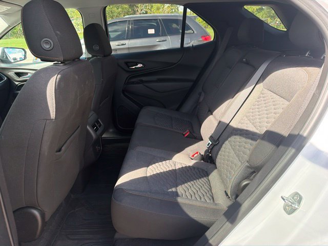 Used 2021 IRIDESCENT PEARL TRICOAT Chevrolet LT image 5