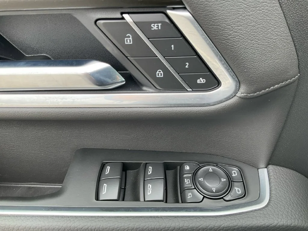 New 2026 Onyx Black GMC Denali image 27