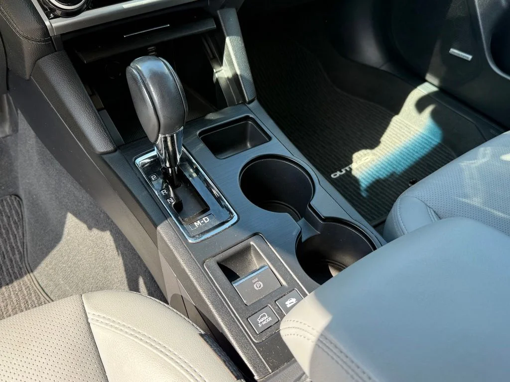 Used 2018 Magnetite Gray Metallic Subaru 2.5i image 14