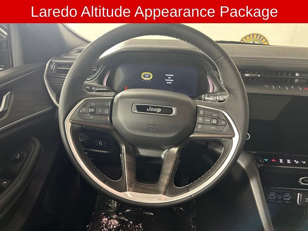 New 2026 Baltic Gray Metallic Clearcoat Jeep Altitude image 7