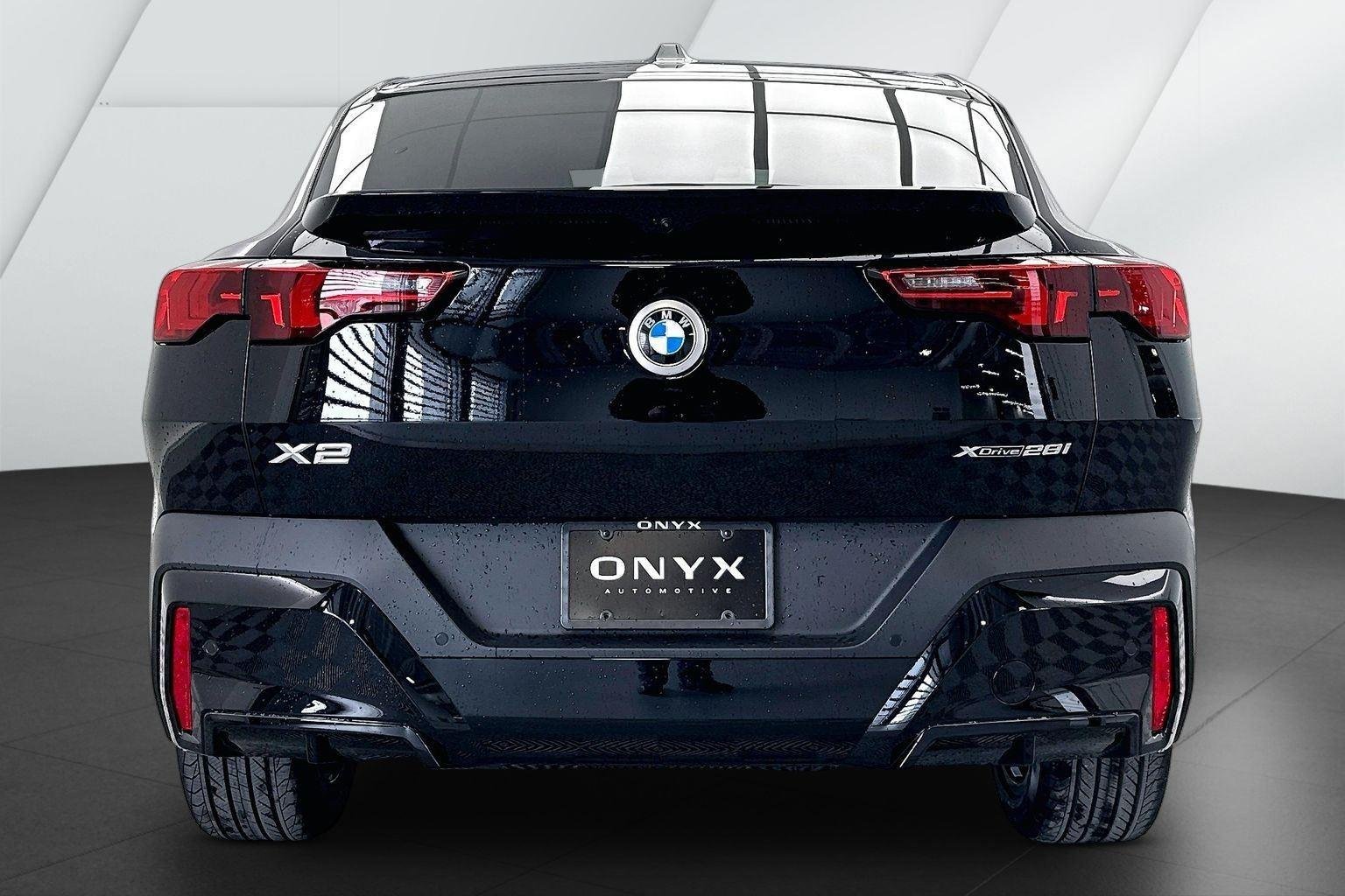 New 2026 Jet Black BMW xDrive28i image 5