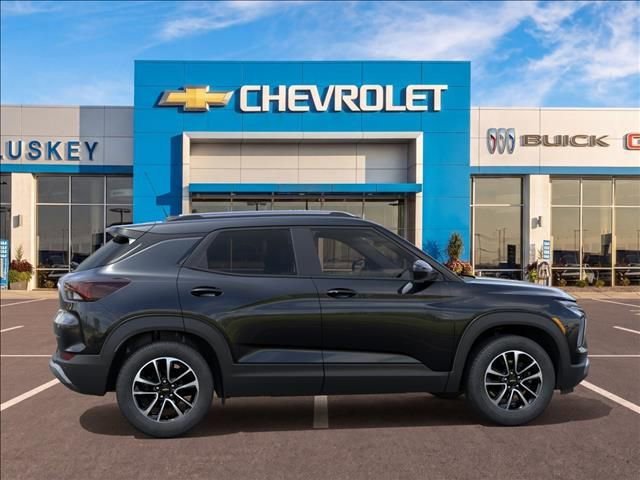 New 2026 Mosaic Black Metallic Chevrolet LT image 5