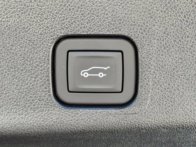 Used 2026 Gray Buick Preferred image 39