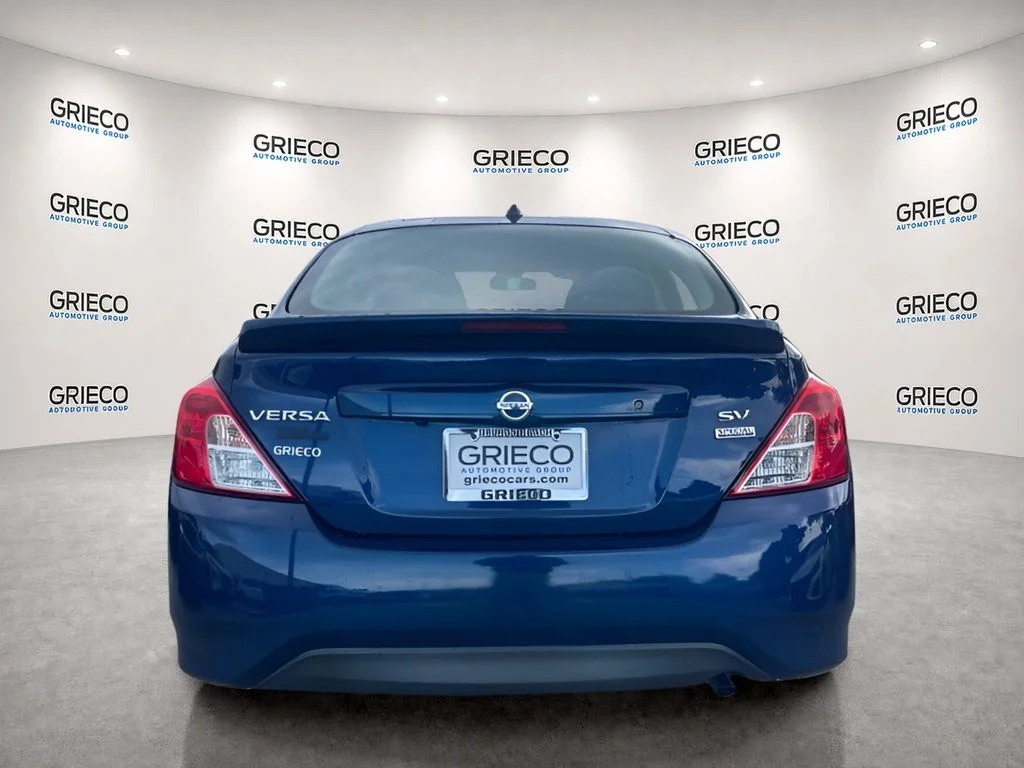Used 2018 Blue Nissan 1.6 SV image 4
