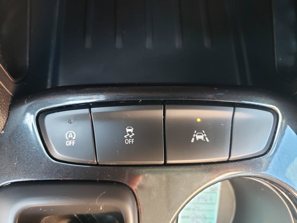 Used 2024 Summit White Chevrolet LS image 10