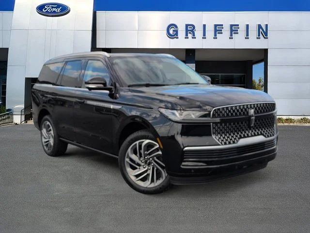2027 Lincoln Navigator