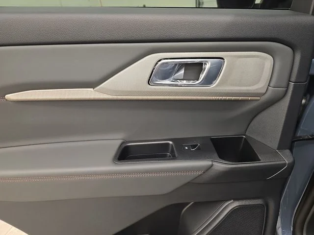 New 2027 Vapor Blue Metallic Ford Active image 22