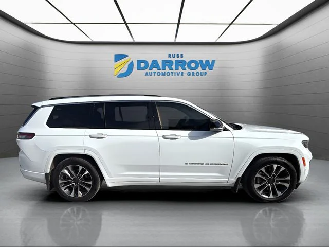 Used 2022 White Jeep Overland image 6