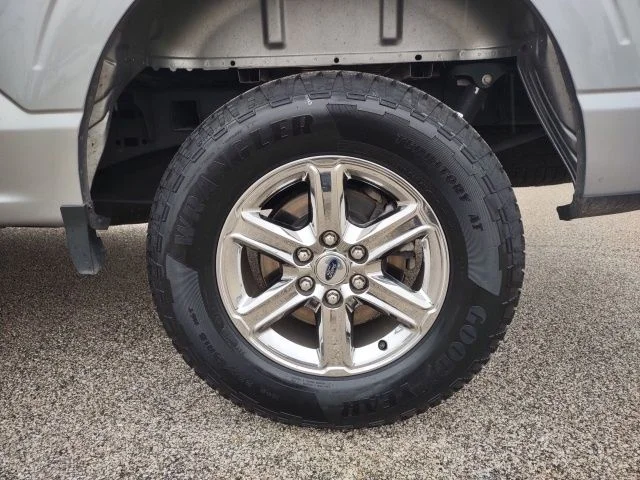Certified Used 2025 Silver Metallic Ford XLT image 26