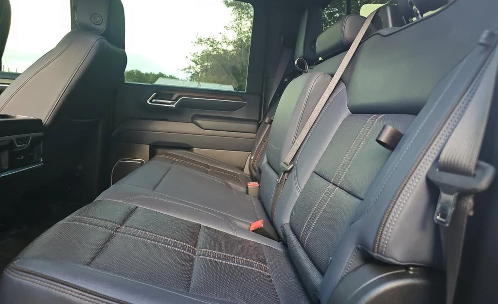 Used 2024 Gray Chevrolet High Country image 15
