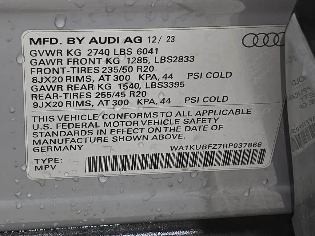 Used 2024 Gray Audi Premium image 34