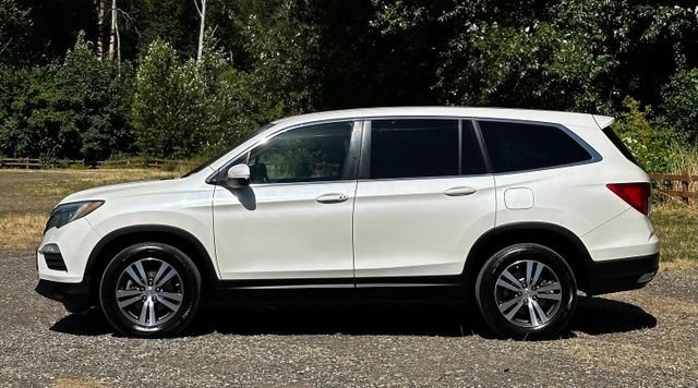 Used 2016 White Diamond Pearl Honda EX-L image 6