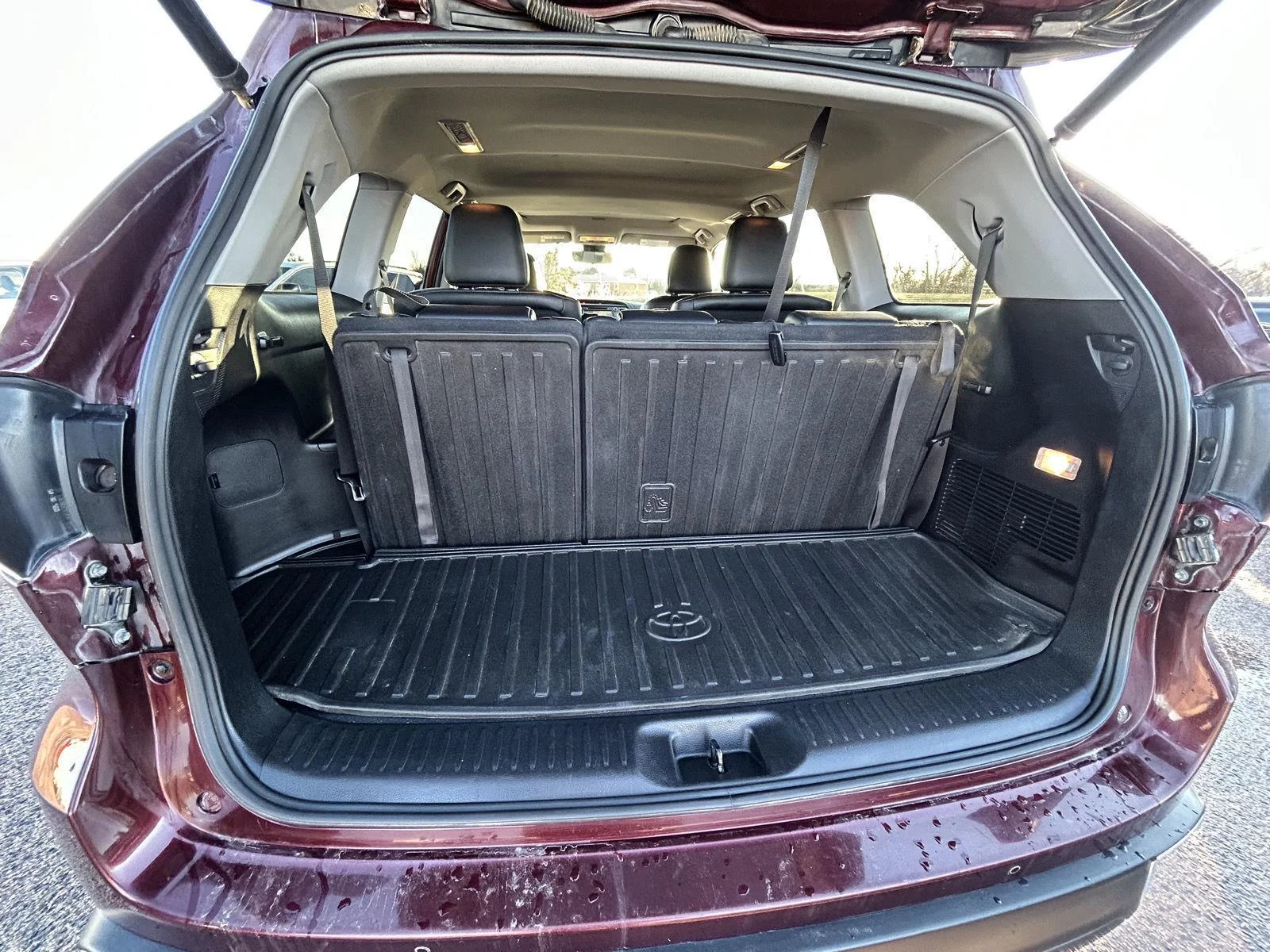 Used 2019 Red Toyota Limited image 19