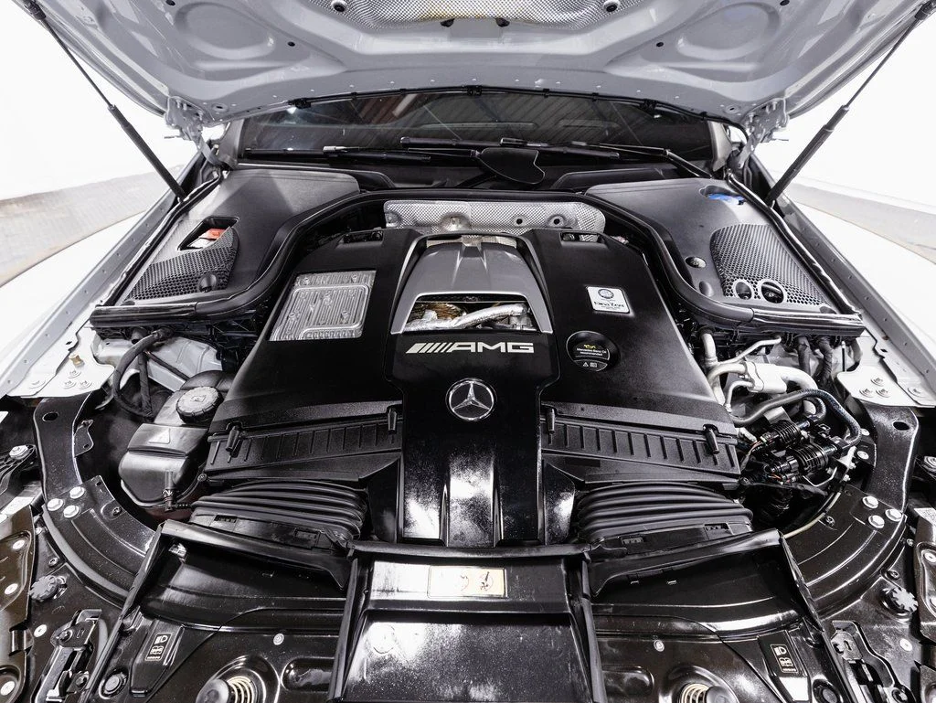 Used 2023 White Mercedes-Benz S image 34
