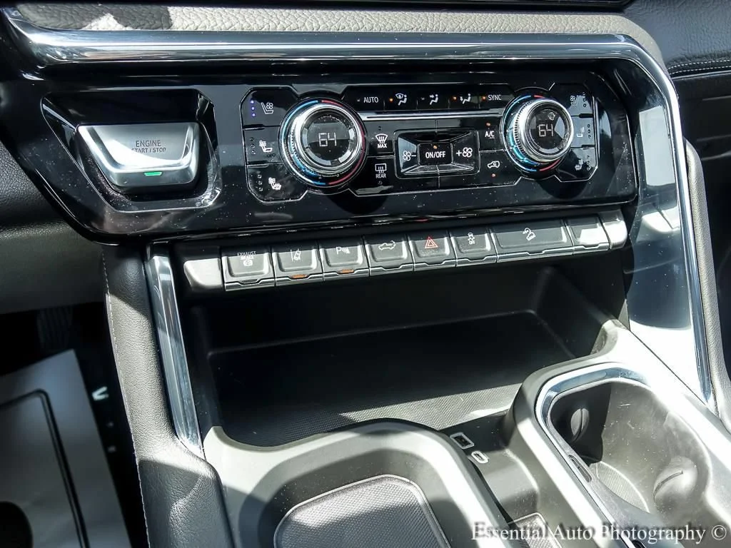 Used 2025 Titanium Rush Metallic GMC Denali image 23