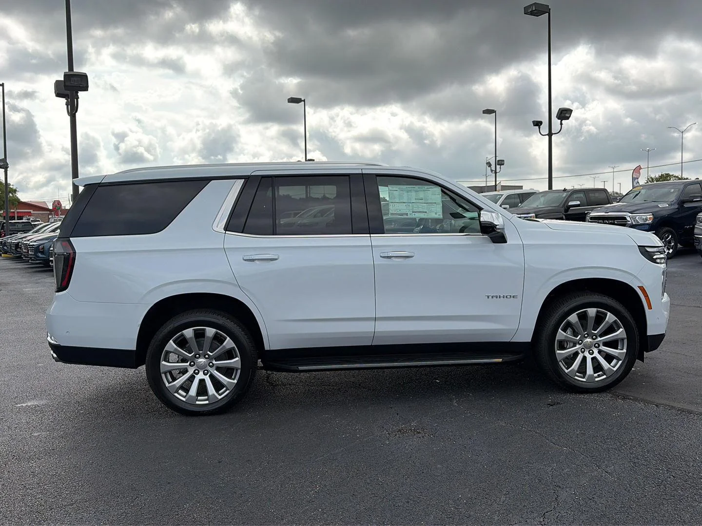 2026 Chevrolet Tahoe Premier - Photo 6