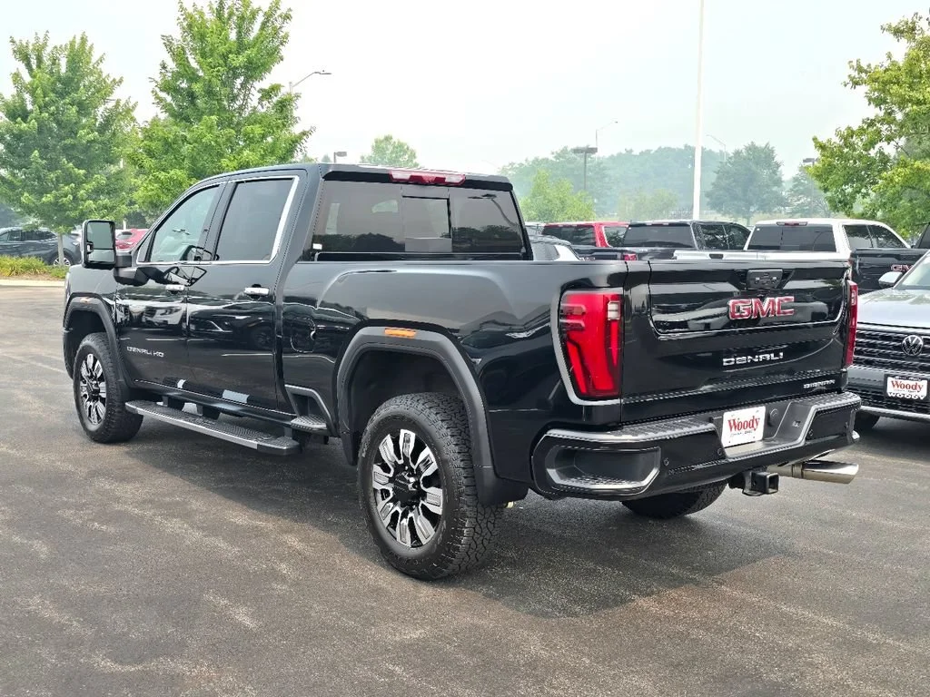 2025 GMC Sierra 2500HD Denali - Photo 10