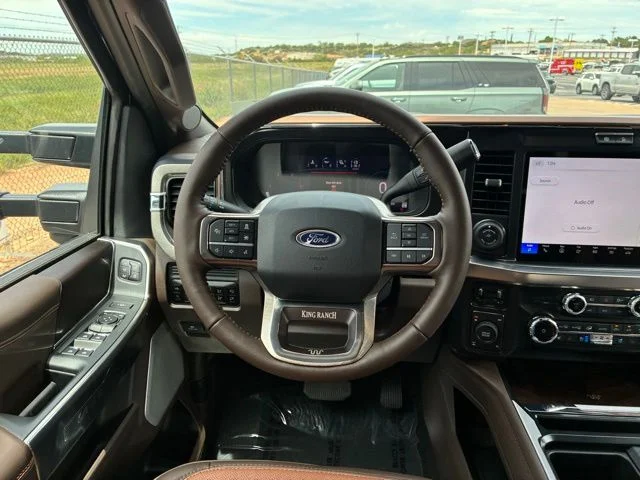 New 2026 Agate Black Metallic Ford King Ranch image 13