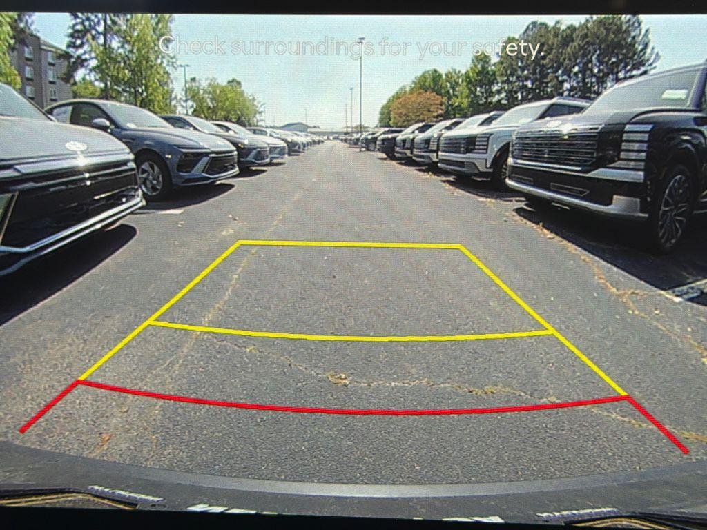 New 2026 Gray Hyundai SE FWD image 29