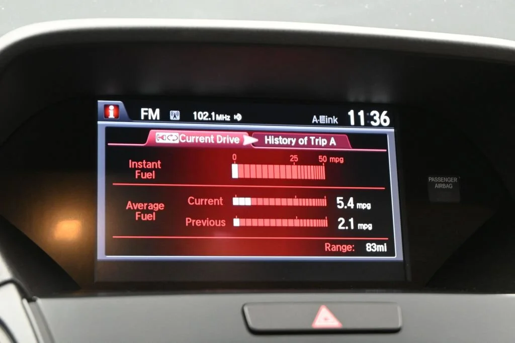 Used 2018  Acura Technology Package image 15