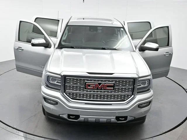 Used 2018 QUICKSILVER METALLIC GMC Denali image 42