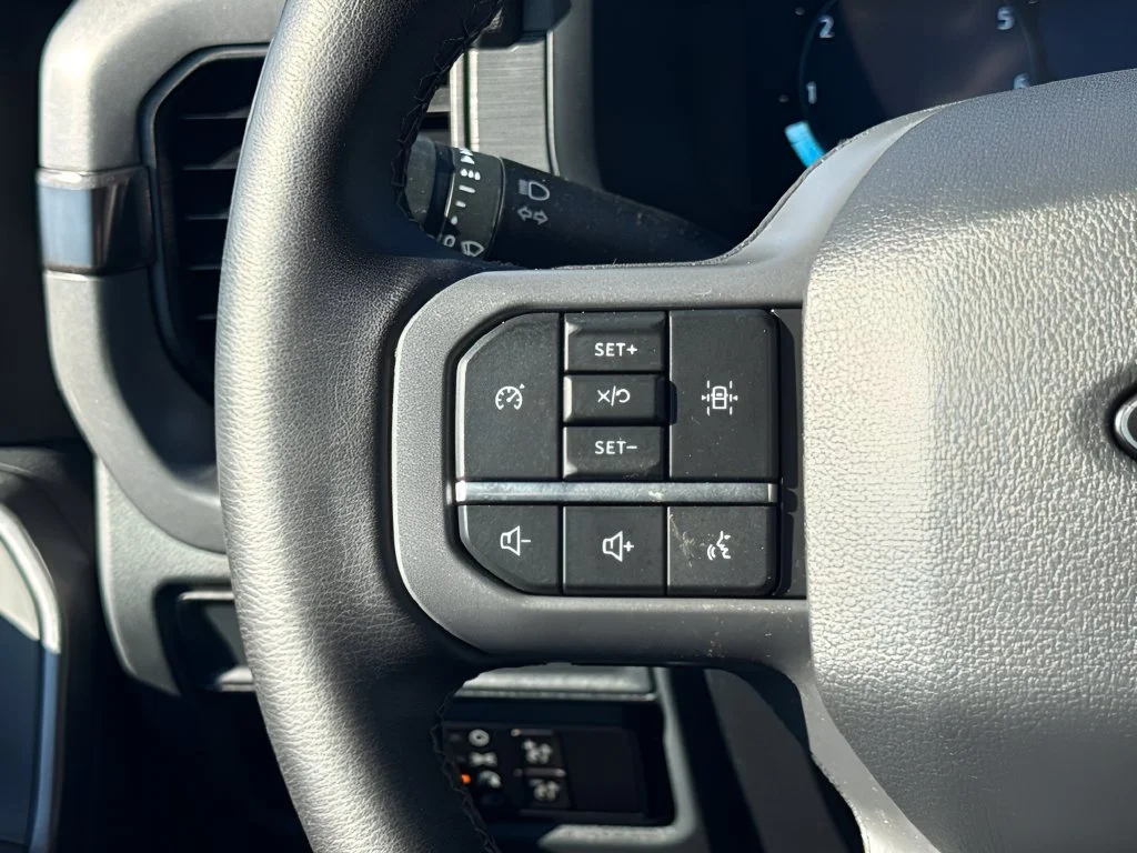 Used 2025 White Ford XLT image 13