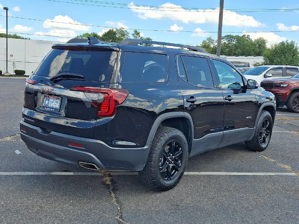 Used 2023 Ebony Twilight Metallic GMC AT4 image 12