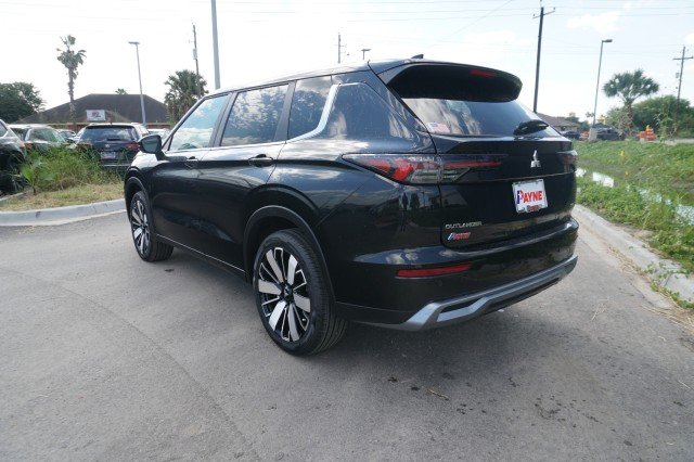 2025 Mitsubishi Outlander SE - Photo 10