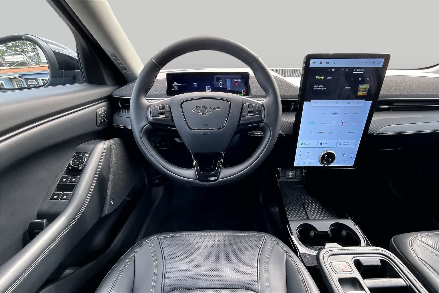 Used 2025 Velocity Blue Metallic Ford Premium image 5